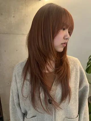 ロング レイヤーカット\ウル フ　chinatsuのヘアスタイル