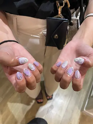 ネイル 鈴木 すみれのネイルデザイン