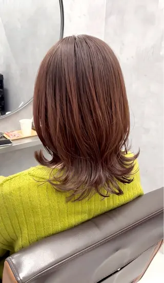 ミディアム カラー NUMBER_ ユイナのヘアスタイル