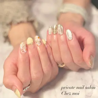 ネイル KOMINE TOMOKOのネイルデザイン