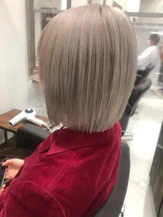 ショート 山本 佳奈のヘアスタイル