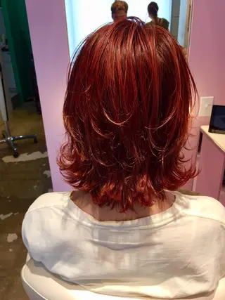 ミディアム 所渉/韓国レイヤー /ウルフカットのヘアスタイル