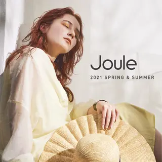 ミディアム 美髪/髪質改善 レイヤー/透けカラーのヘアスタイル