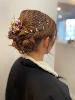 ヘアアレンジ Lily 本店所属・井階 侑希のヘアスタイル