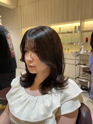 ミディアム カラー mulum所属・髪質改善/艶髪/韓国 ヘア[マンツーマン]のヘアスタイル