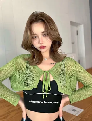 ミディアム 海野翔吾🇨🇳 ワンホンレイヤーのヘアスタイル