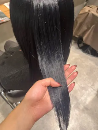 ロング 美髪/グレイカラー 漆谷妃茉莉🌷のヘアスタイル