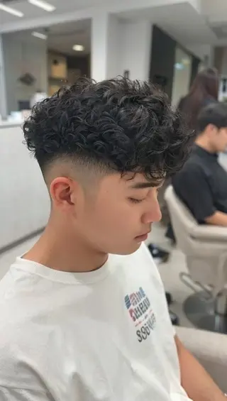 メンズ メンズスタイリスト✨ 助川龍哉のヘアスタイル