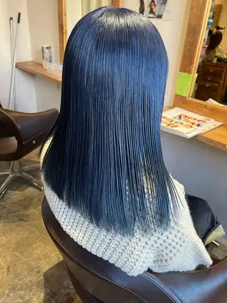 ミディアム カラー レイヤー×髪質改善 マネージャー安藤光司のヘアスタイル