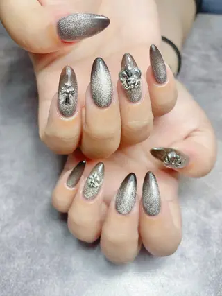 ネイル 🌿LIHI🌿 (リヒ)のネイルデザイン