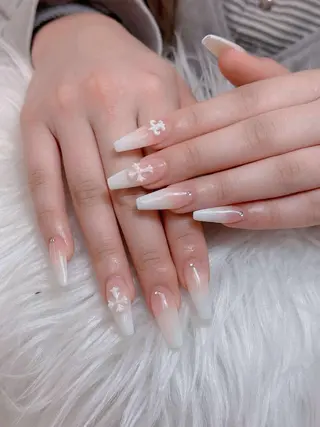 ネイル Lumi Nailのネイルデザイン