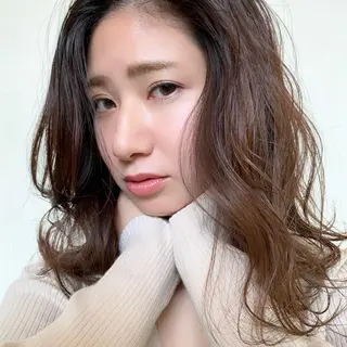 セミロング 薬院:今泉/上川美幸 大人ヘア/暗髪カラーのヘアスタイル
