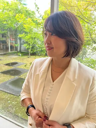 ミディアム Amano Yukaのヘアスタイル