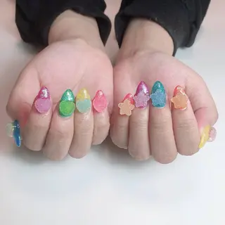 ロング ネイル ☺︎山部 志麻☺︎のネイルデザイン