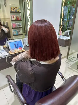 ミディアム カラー 似合わせレイヤー 海外風レイヤーmioのヘアスタイル