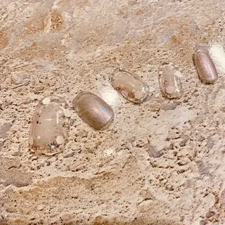 ネイル 市川 沙希子のネイルデザイン