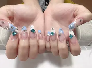 ネイル Miouミオン ネイルサロンのネイルデザイン