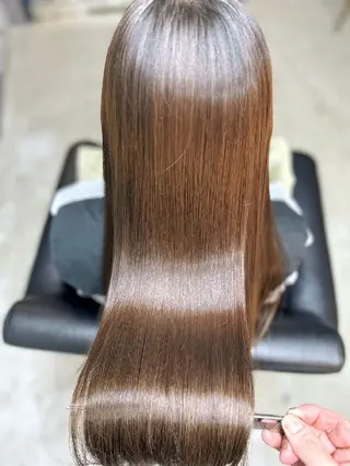 ロング schwarz所属・schwarz  黒森一馬のヘアスタイル