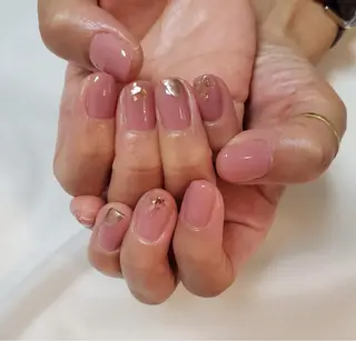 ネイル ネイル＆フットケアサロンアイアムアイ所属・ネイリスト モリシタのネイルデザイン