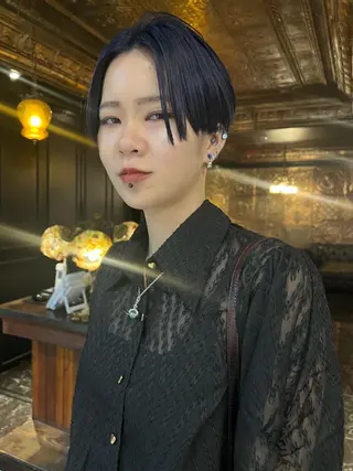 ショート カラー haco＋所属・圧倒的デザイン力 店長🎨RENAのヘアスタイル