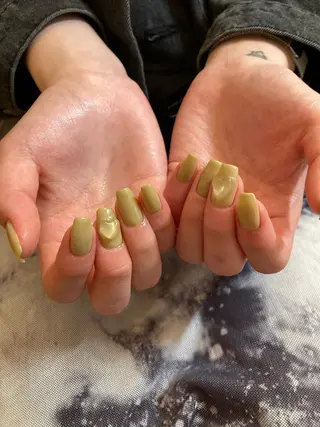 ネイル ティアラリュクス 中島公園店のネイルデザイン