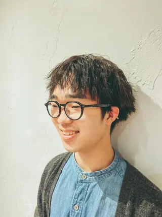 ショート パーマ Lilly所属・成田 智彩のヘアスタイル