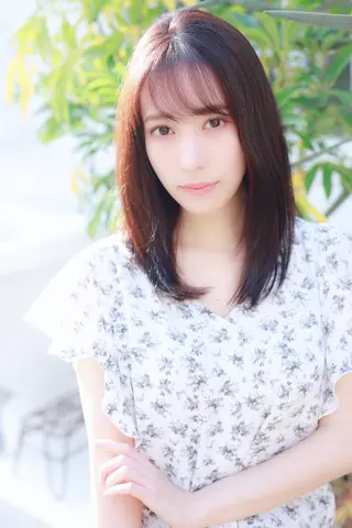 ミディアム 佐々木 優介のヘアスタイル