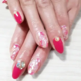 ネイル 安藤 Charlotteのネイルデザイン