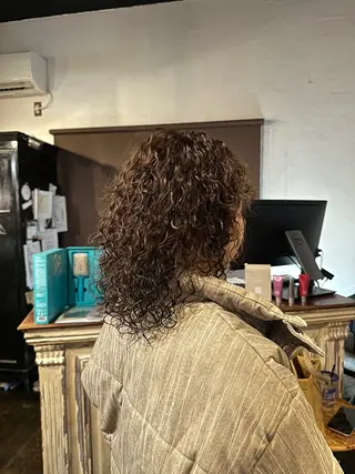 ミディアム パーマ 🦖ノザワ リンカ🦖のヘアスタイル