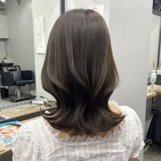 セミロング カラー 新宿/韓国ヘア/ 髪質改善ストレートのヘアスタイル