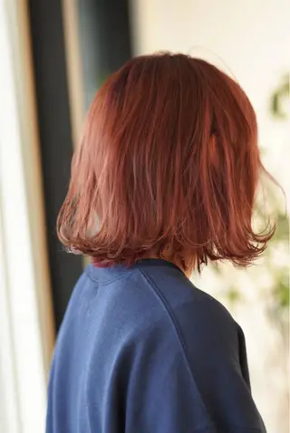 ミディアム ハイトーン/レイヤー /ケアブリーチ石川治のヘアスタイル