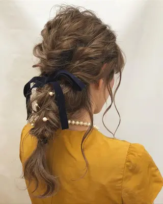 ロング ヘアアレンジ 女性に人気♪ はやしほのかのヘアスタイル