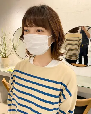 ミディアム レイヤーカットのプロ 大人ヘア宮森貴志のヘアスタイル