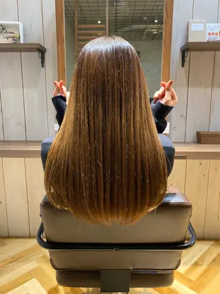 セミロング カラー 美髪改善・ブリーチ tadasuke⭐️のヘアスタイル