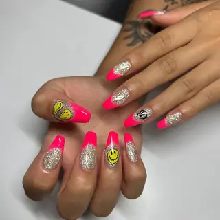 ネイル y's　beauty 京橋店のネイルデザイン