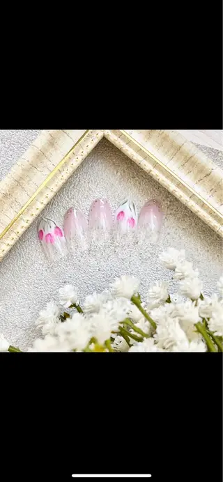 ネイル ネイルサロンBIENE所属・相澤 理蘭のネイルデザイン