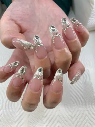 ミディアム Tanaka Nailistのネイルデザイン