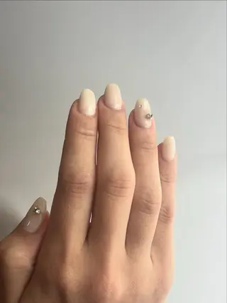 ネイル Elio所属・Elio 国泰寺のネイルデザイン