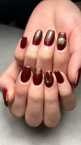 ネイル 関山 志乃のネイルデザイン