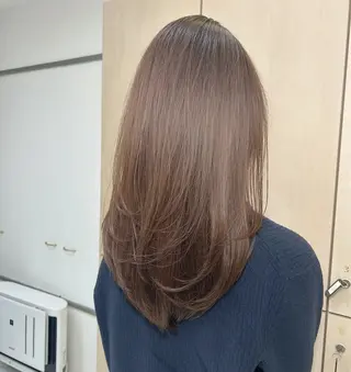セミロング カラー 透明感カラー🤍 Kaitoのヘアスタイル