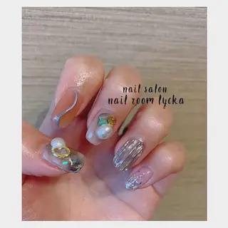 ネイル ﾈｲﾙﾙｰﾑﾘｯｶ 𝐦𝐚𝐲𝐮のネイルデザイン