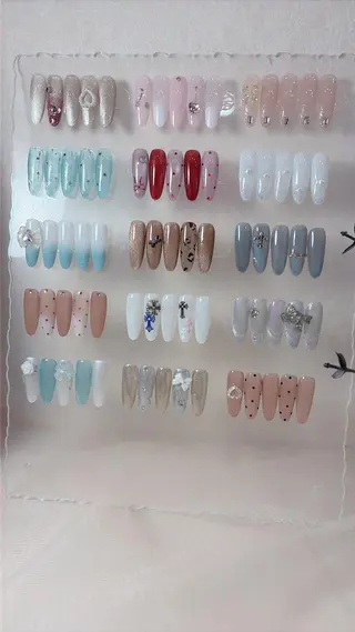 ネイル 🎀も ものネイルデザイン