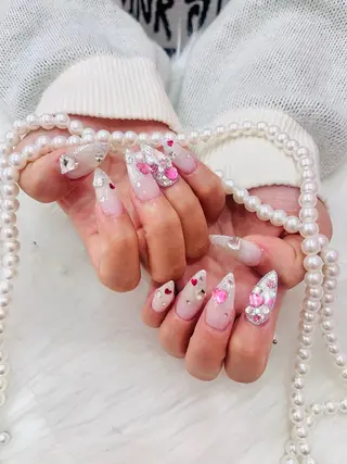 ネイル beautysalon,icy所属・矢野 愛璃のネイルデザイン