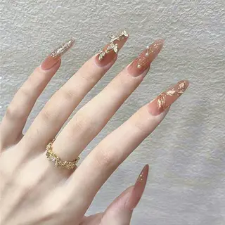 ネイル CC  NailSalon川崎店所属・C ✨Mのネイルデザイン