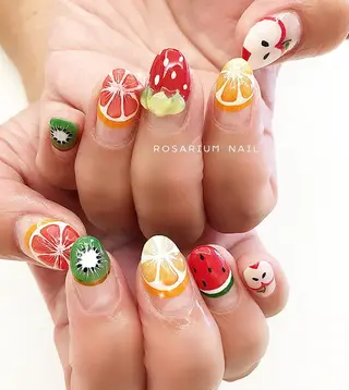 ネイル ROSA RIUMのネイルデザイン