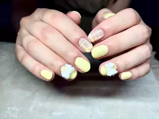 ネイル elu船橋店 KAORIのネイルデザイン