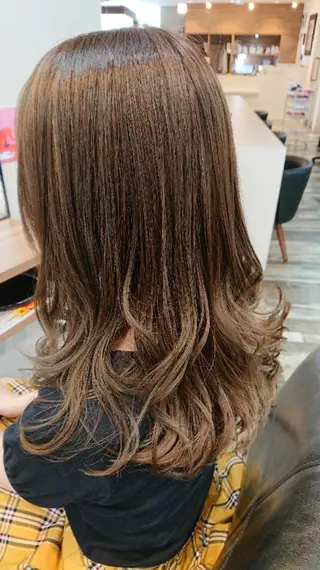 ロング 松浦 美和【miwa】のヘアスタイル