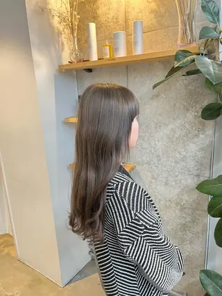 セミロング カラー ハイトーンカラ ー/小川のヘアスタイル