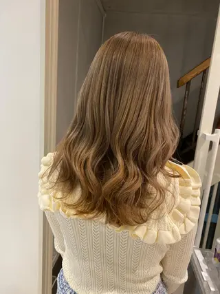 セミロング カラー 🌈評価No.1🌈 艶髪カラー❌エクステのヘアスタイル