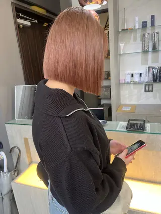 ショート カラー ユイ☆ハイトーン ☆ブリーチデザインのヘアスタイル